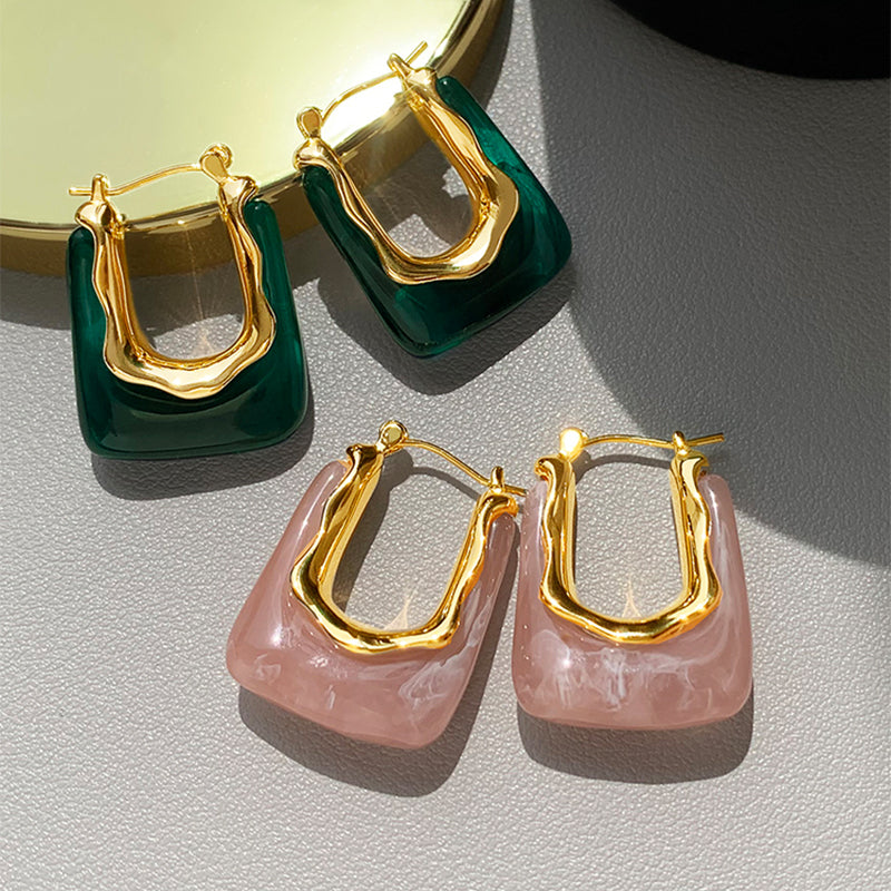 Boucles d’Oreilles Carré Élégance –