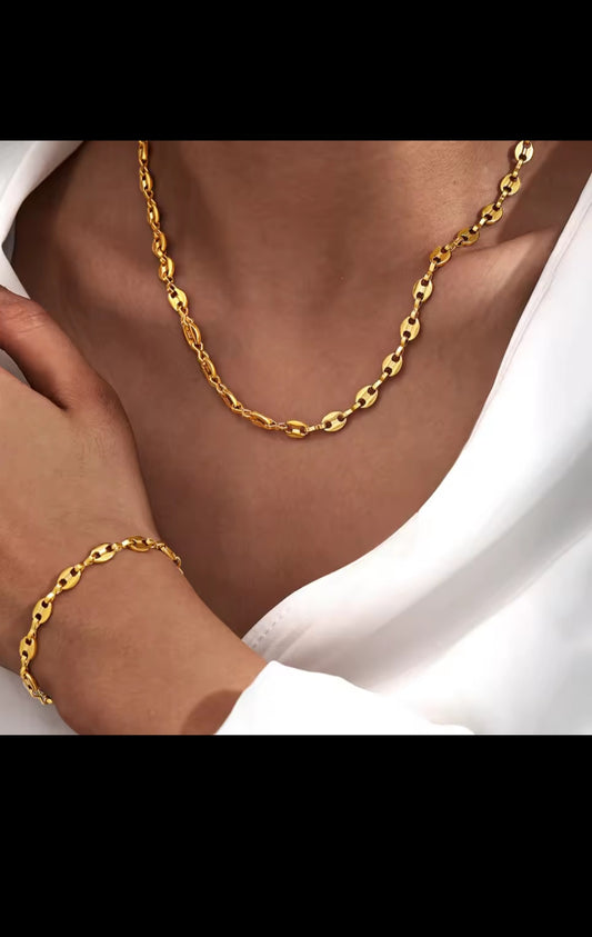 Lignée d’Or – Parure dorée en acier noble (Collier & Bracelet)