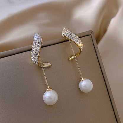 Élégance Astrale – Boucles d’Oreilles Perle & Cristal par ENAMIZ Paris