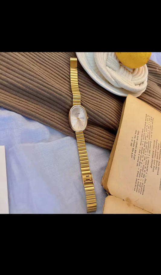 Montre Ovale Élégance Enamiz Paris – Bracelet Acier Précieux